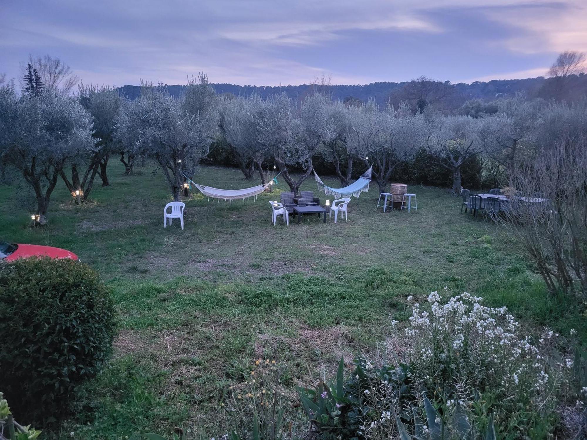 Maison Dans La Provence Verte 코티냑 외부 사진
